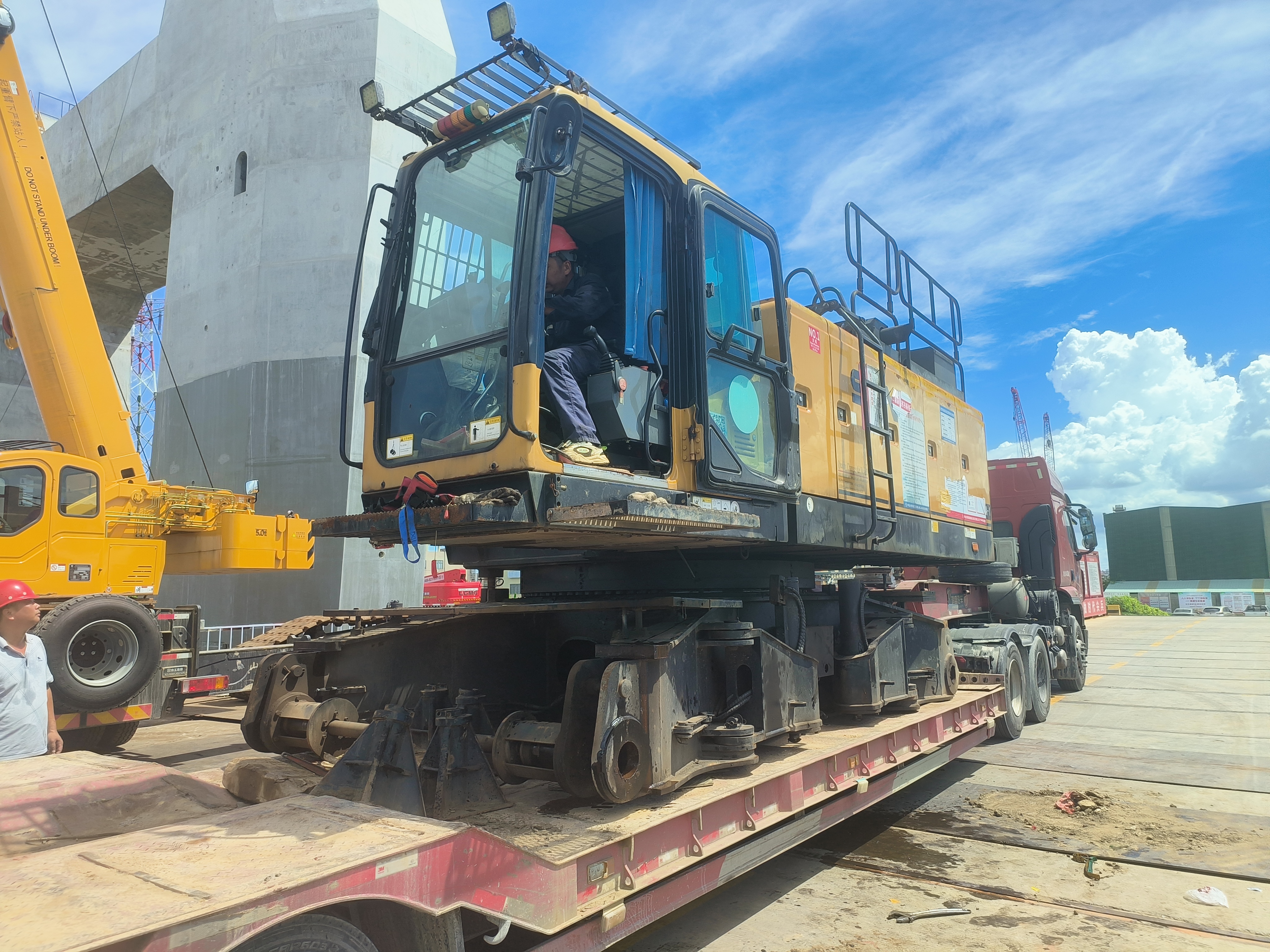 SANY SCC1500A-1 Crawler crane loaded and shipped to Türkiye